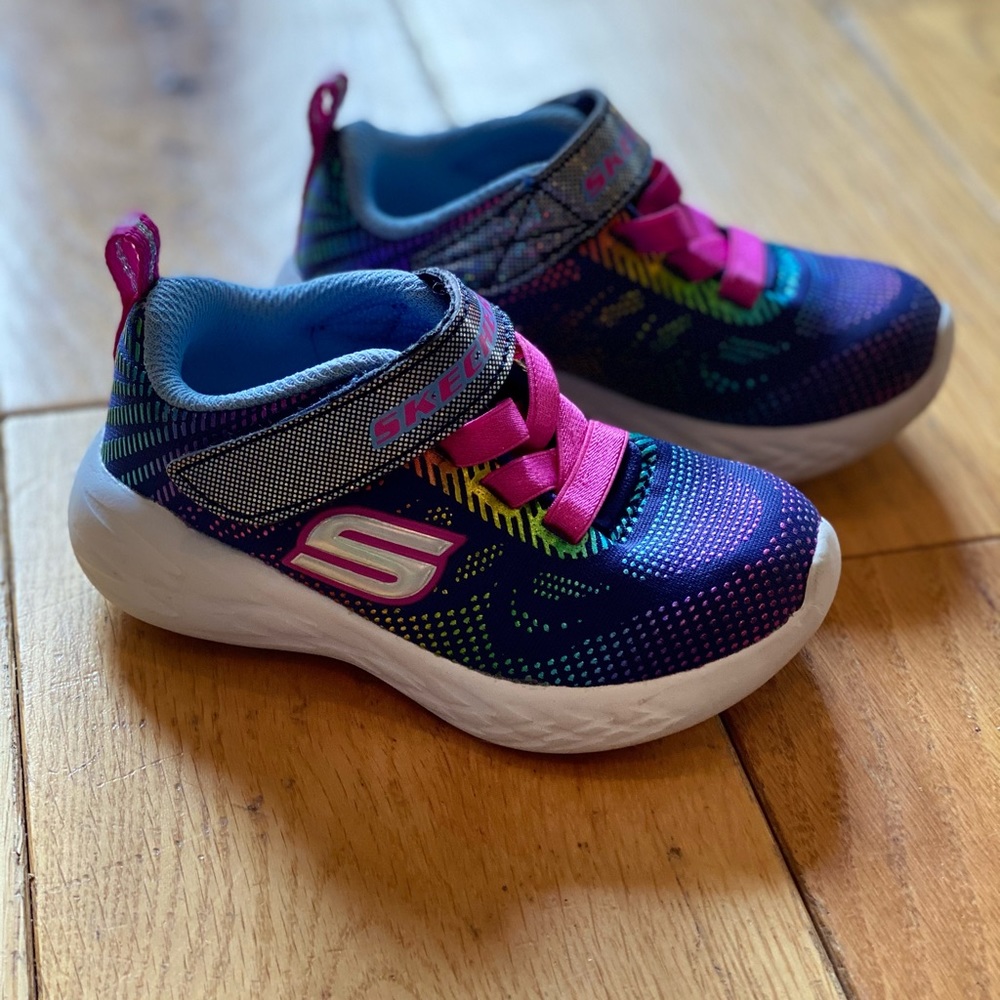 Toddler Sketchers Sneakers